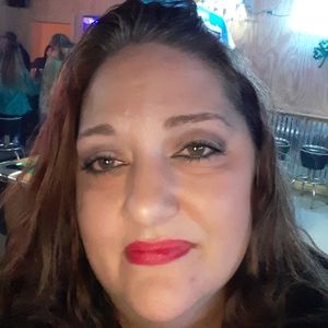 Meet your Posher, Feather